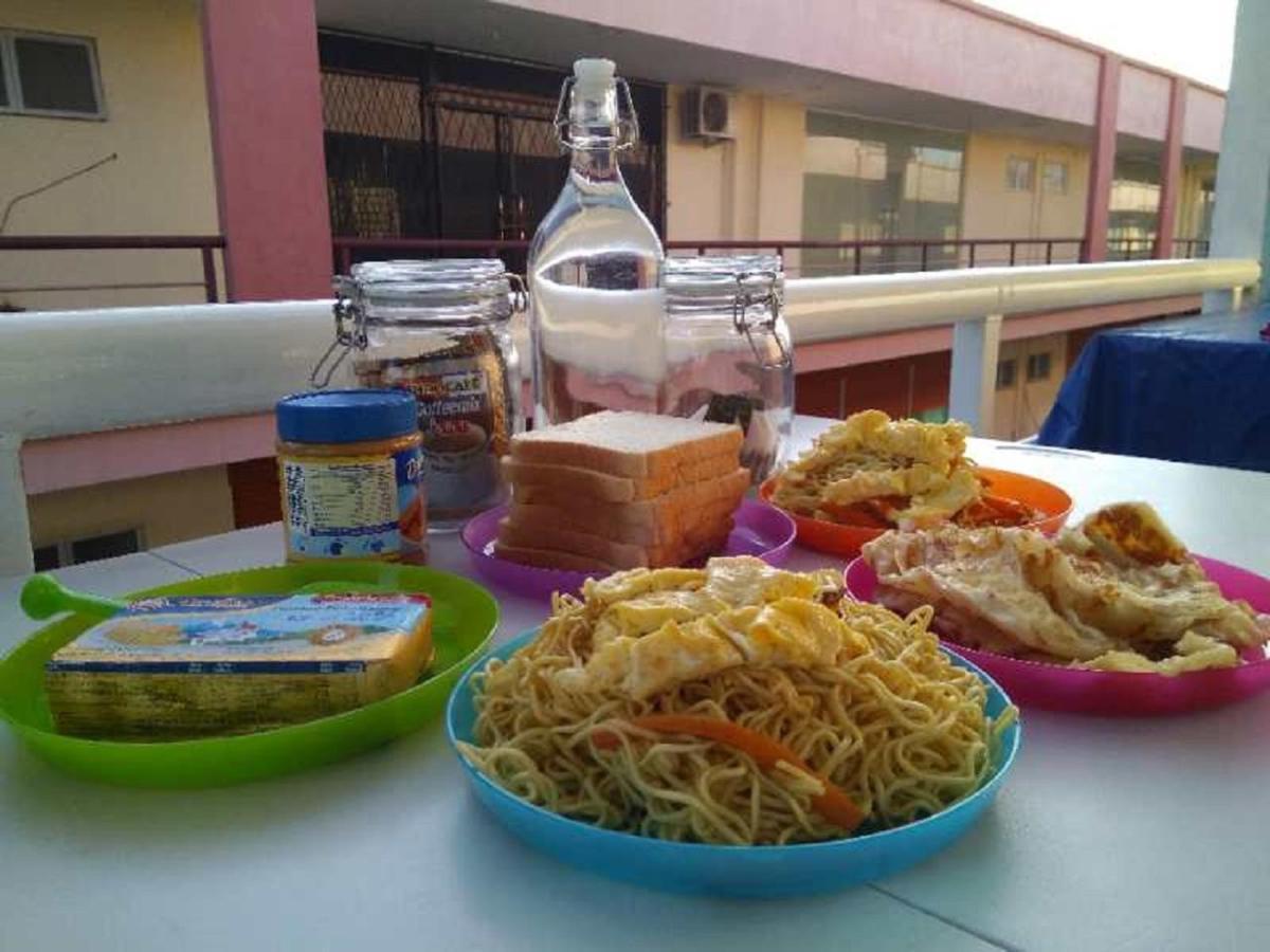 AE Semporna Guesthouse 极潜旅店 Extérieur photo