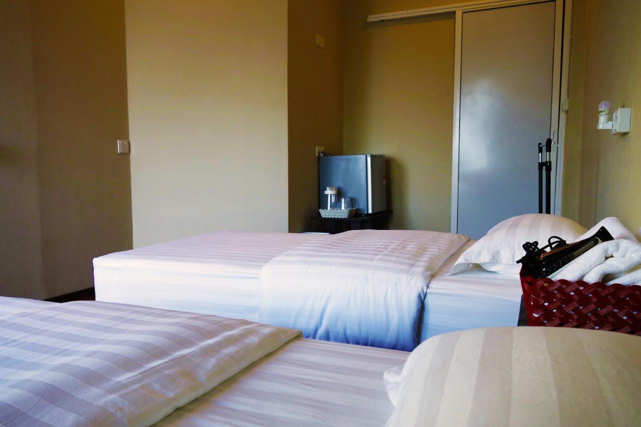 AE Semporna Guesthouse 极潜旅店 Extérieur photo