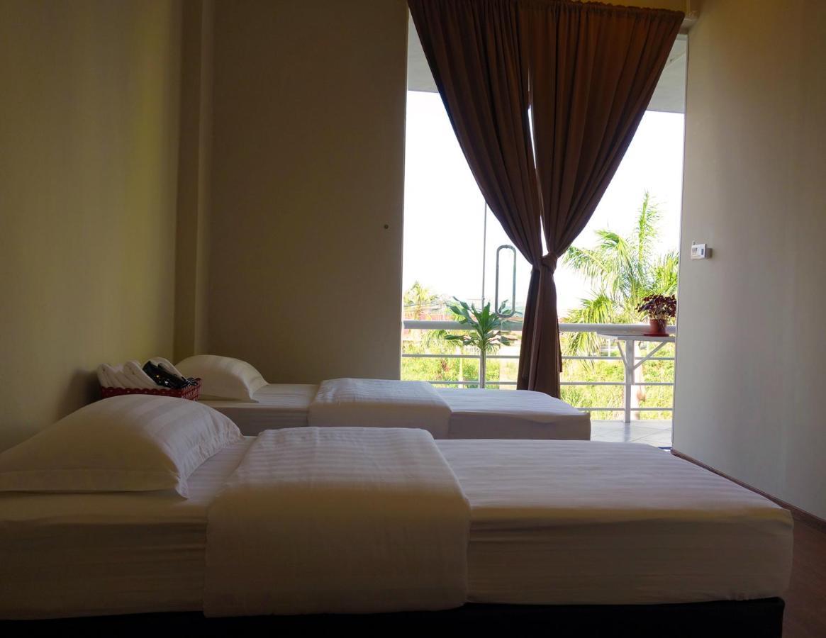 AE Semporna Guesthouse 极潜旅店 Extérieur photo