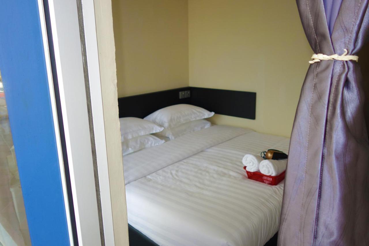 AE Semporna Guesthouse 极潜旅店 Extérieur photo