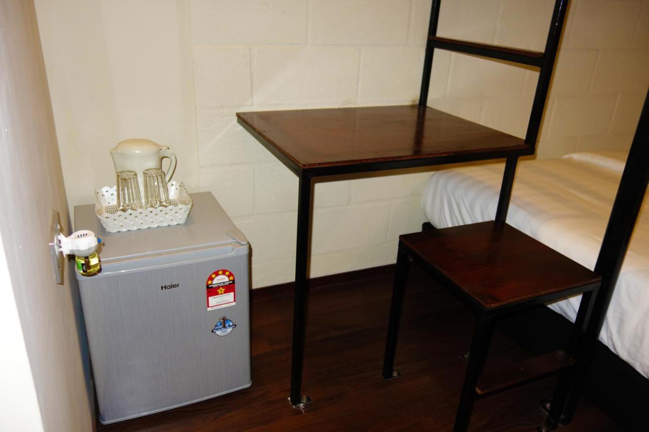 AE Semporna Guesthouse 极潜旅店 Extérieur photo
