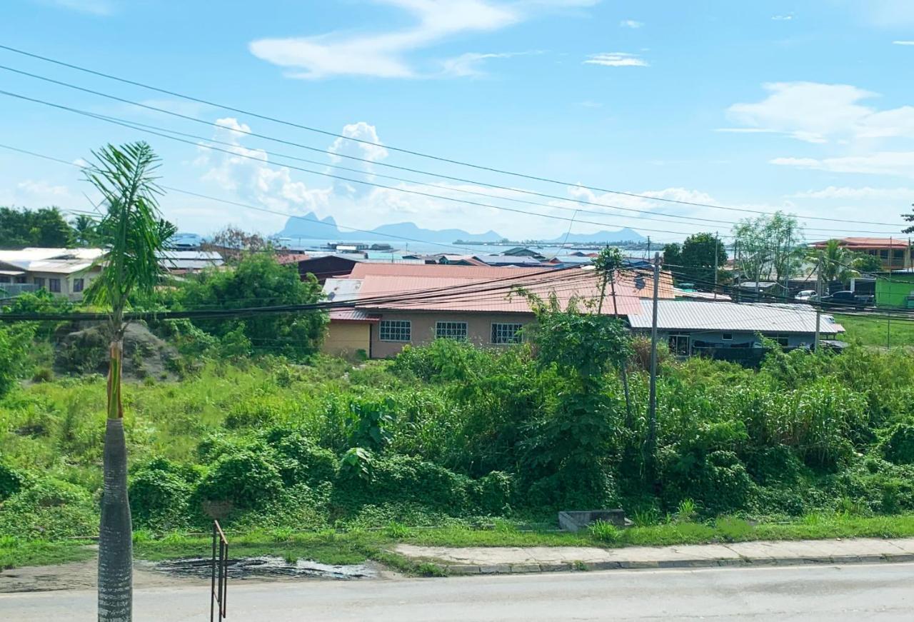 AE Semporna Guesthouse 极潜旅店 Extérieur photo