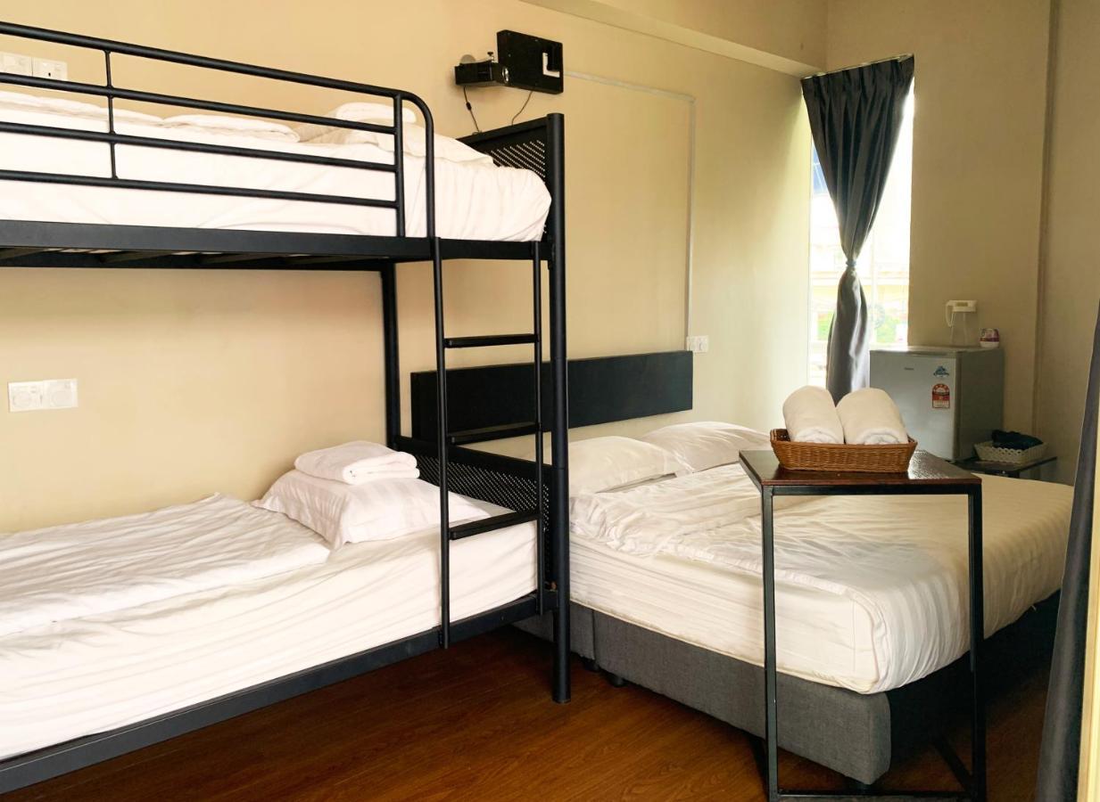 AE Semporna Guesthouse 极潜旅店 Extérieur photo