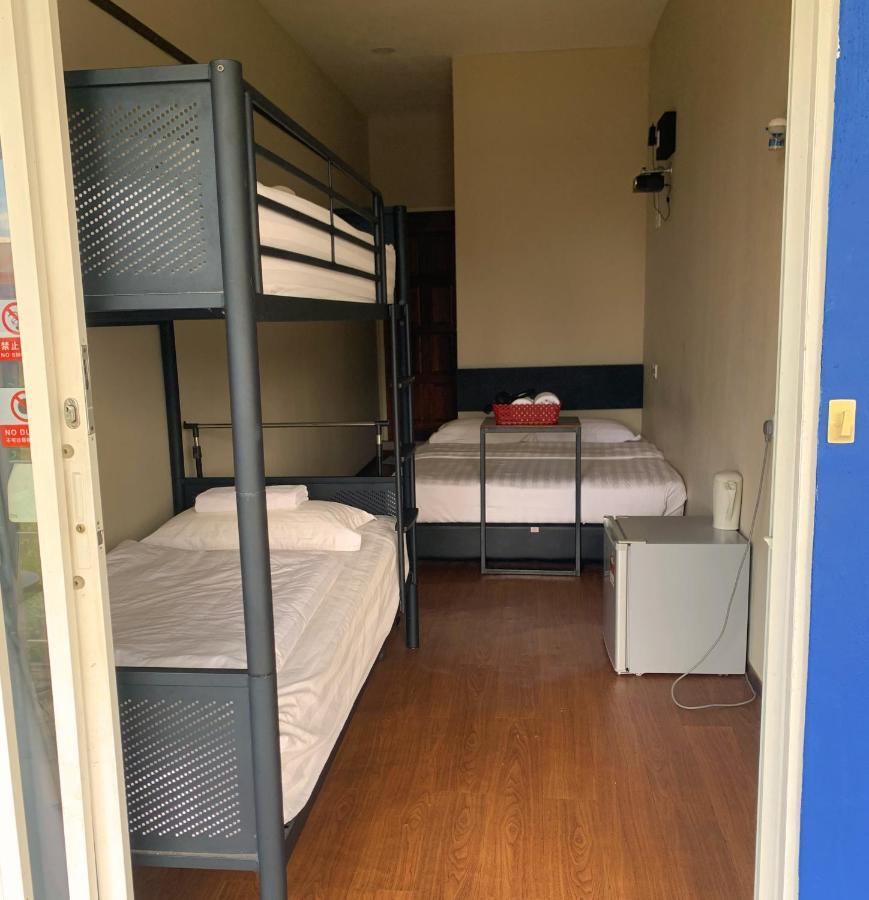 AE Semporna Guesthouse 极潜旅店 Extérieur photo